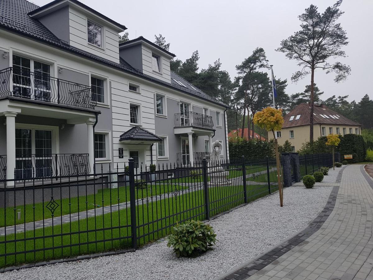 Willa Reverans Borne Sulinowo Buitenkant foto